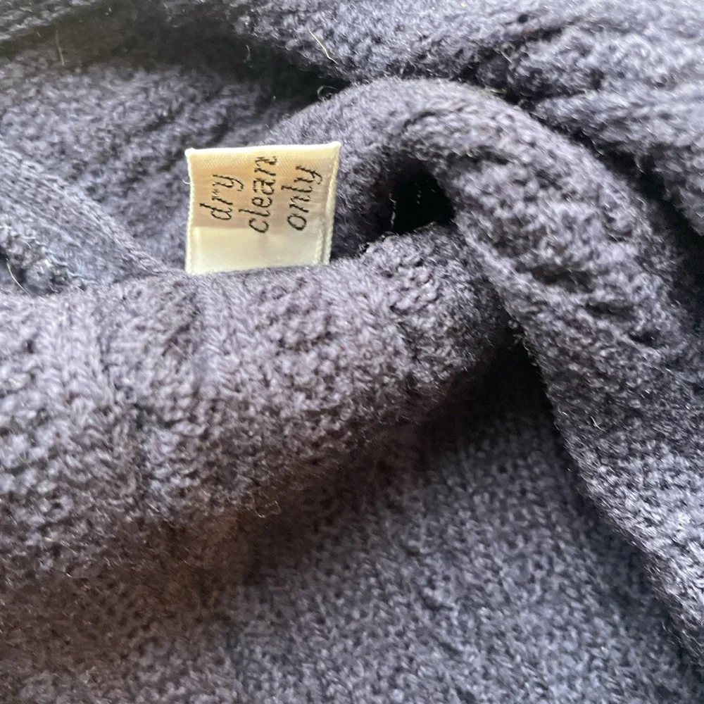PENDLETON Cable Knit Vintage Vest. LARGE 100%pure virgin wool - Picture 9 of 11